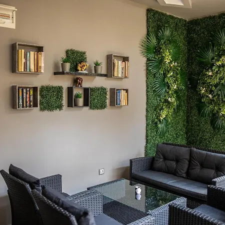 Martina בית הארחה נסבר